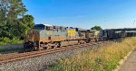 CSX 5415 leads B157.